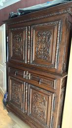 Kast antiek 400 jaar oud, Antiek en Kunst, Antiek | Meubels | Kasten, Ophalen
