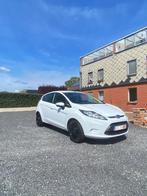 Ford Fiesta 1.25 Limited  60pk/airco/euro5/carplay, Auto's, Voorwielaandrijving, Euro 5, Stof, Wit