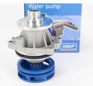 Waterpomp SKF M54 6 cyl BMW 3 / 5 / 7 X3 X5 Z3 Z4 serie E46  beschikbaar voor biedingen