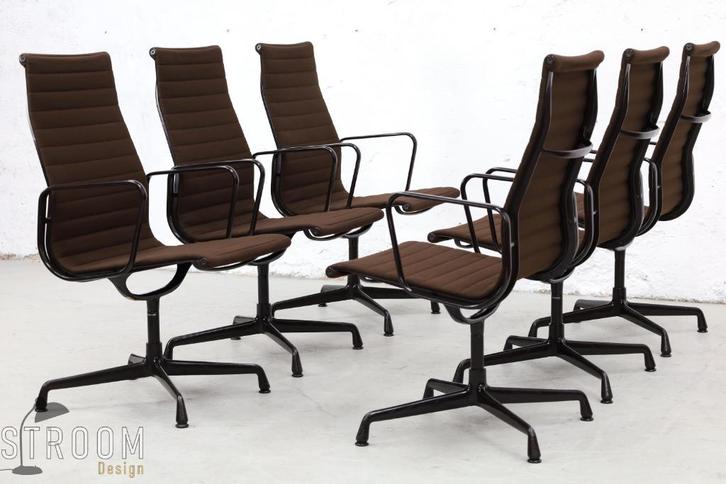 Vitra EA109 Draai Zetels Eames Vintage Design Jaren, Huis en Inrichting, Stoelen, Gebruikt, Vijf, Zes of meer stoelen, Metaal