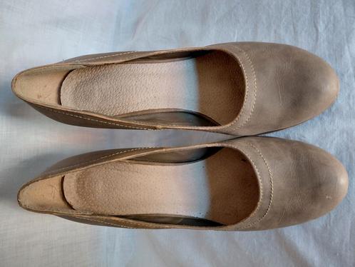 escarpins marron 40, Kleding | Dames, Schoenen, Gedragen, Pumps, Ophalen of Verzenden