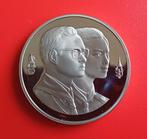 Thailand - 100 ThBaht van 1993 in PROOF **zeldzaam**, Postzegels en Munten, Verzenden, Zuidoost-Azië, Losse munt