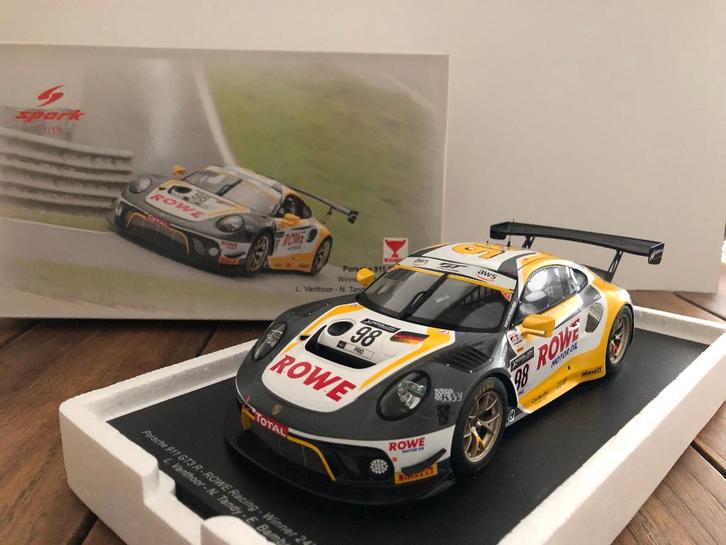 Spark Porsche 911 GT3 R Rowe - Winner 24H Spa 2020 (Nieuw), Hobby en Vrije tijd, Modelauto's | 1:18, Nieuw, Auto, Overige merken