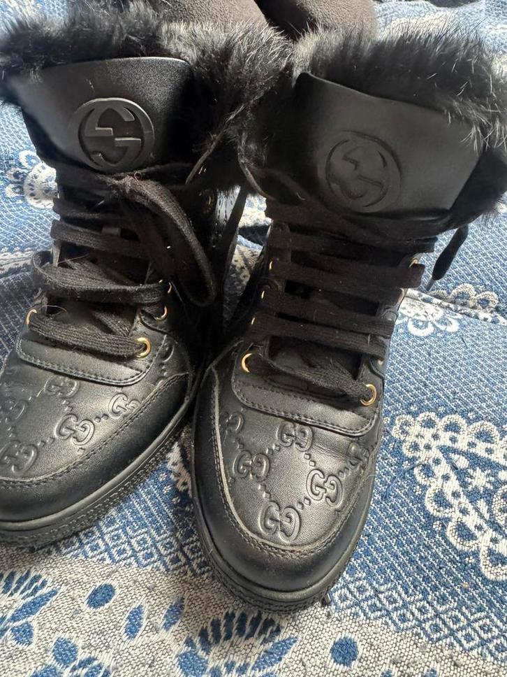 Gucci Rabit Sneakers, Kleding | Dames, Schoenen, Zo goed als nieuw, Ophalen