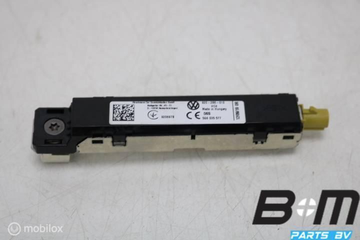 Antenneversterker Vw Golf 7 5G6035577, Auto diversen, Autoradio's, Gebruikt