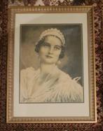 mooie portret van belgië koningin astrid, Verzamelen, Koningshuis en Royalty, Ophalen, Zo goed als nieuw, Kaart, Foto of Prent