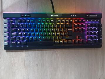 corsair k95 toetsenbord  beschikbaar voor biedingen