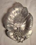 Petit plateau feuille  en etain, Enlèvement ou Envoi, Comme neuf