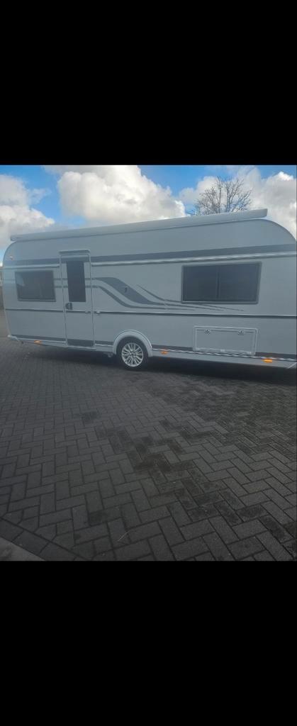 Vivaldi 560 bauwjaar 2025, Caravans en Kamperen, Caravans, Particulier, 1500 - 2000 kg, Tabbert, 7 tot 8 meter, Hordeur, Mover