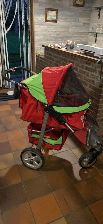 a vendre poussette pour chien, Enlèvement, Comme neuf