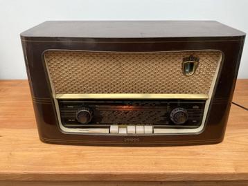 Radio-tube BRAUN type S44/58GM disponible aux enchères