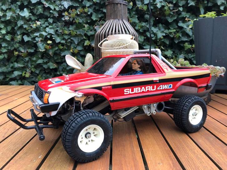 Tamiya Subaru Brat, Hobby & Loisirs créatifs, Modélisme | Radiocommandé & Téléguidé | Voitures, Comme neuf, Voiture off road, Électro