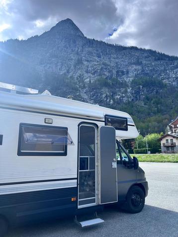 Mobilhome - Camper - Fiat Ducato 2.5 TDI, Diesel, Particulier, Half-integraal, Fiat