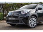 Toyota Aygo Cross X play/Comfort Pack, Auto's, Toyota, Te koop, Emergency brake assist, Stadsauto, Benzine