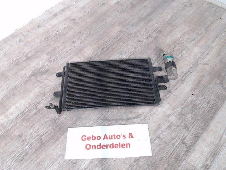 AIRCO CONDENSOR Seat Leon (1M1) (01-1999/06-2006), Auto-onderdelen, Airco en Verwarming, Seat, Gebruikt