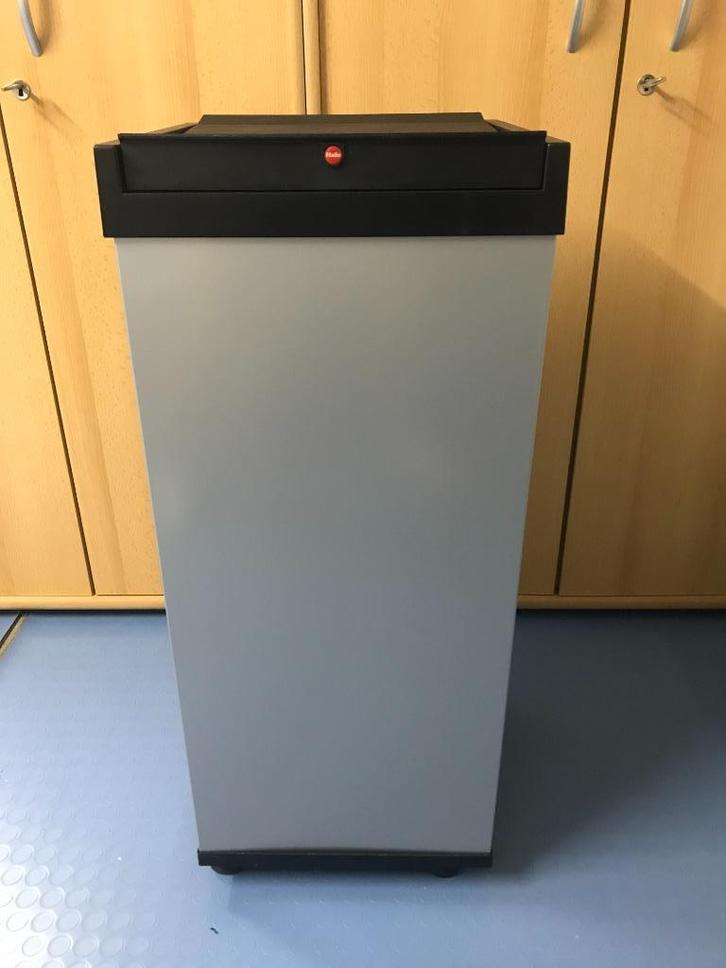 AFVALBAK Hailo op wieltjes zilver/zwart 52lt NIEUW!!!!, Huis en Inrichting, Overige Huis en Inrichting, Nieuw, Ophalen of Verzenden