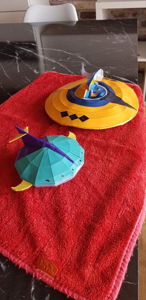 figurines papercraft vaisseaux Ovterre, Hobby en Vrije tijd, Modelbouw | Figuren en Diorama's, Zo goed als nieuw, Ophalen of Verzenden