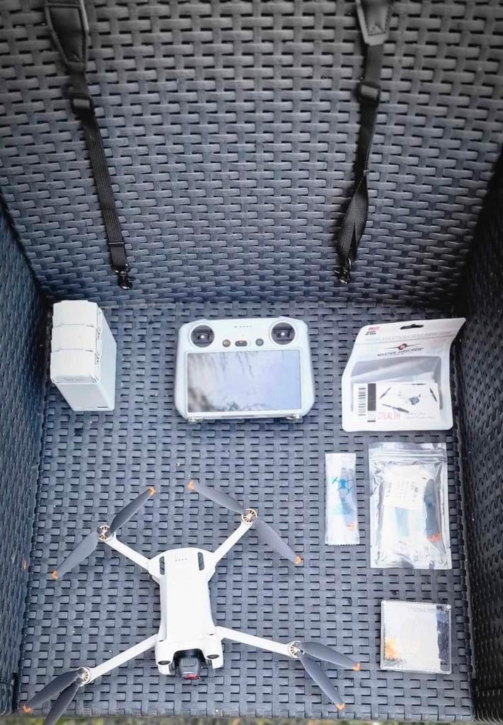 DJI mini 3 Pro Fly More Combo Pack+, TV, Hi-fi & Vidéo, Drones, Comme neuf, Enlèvement