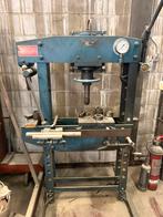 presse de garage, Enlèvement, Comme neuf