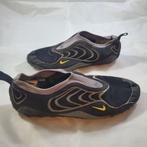 Chaussures d'eau NIKE ACG SLIP-ON 2003 vtg aquatiques 44-45, Sports nautiques & Bateaux, Vêtements nautiques, Comme neuf, Nike