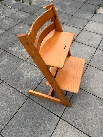 Stokke tripp trapp gratis beschikbaar voor biedingen