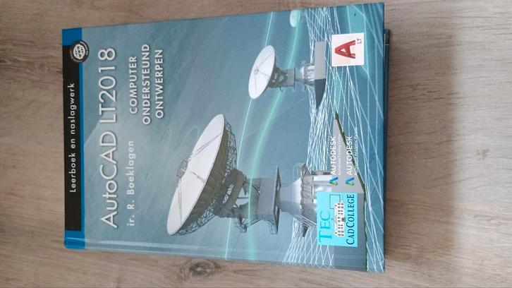 Ronald Boeklagen - AutoCAD LT2018, Boeken, Informatica en Computer, Nieuw, Ophalen of Verzenden