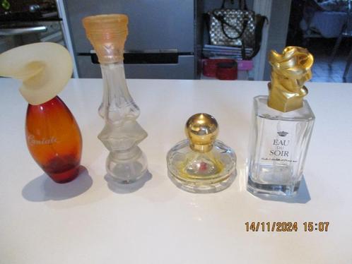 Parfumflesjes, set van 4 (€ 15), Verzamelen, Complete verzamelingen en Collecties, Ophalen of Verzenden