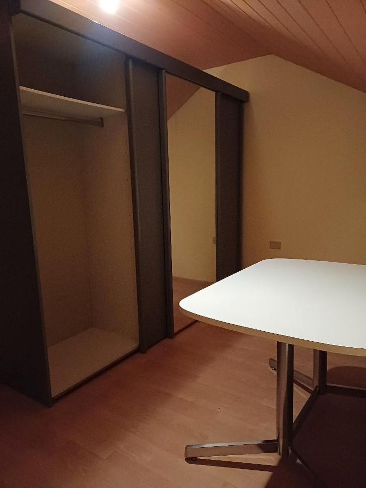 kleerkast grijs 3  (schuif)deuren, Huis en Inrichting, Kasten | Kleerkasten, Gebruikt, 200 cm of meer, 200 cm of meer, 50 tot 75 cm