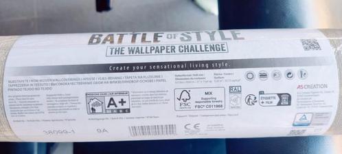 Battle Of Style vliesbehangb+ lijm, Huis en Inrichting, Stoffering | Behang, Beige, Ophalen
