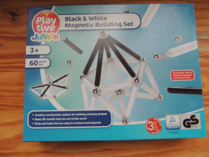 Set de construction magnétique noir et blanc, Kinderen en Baby's, Speelgoed | Educatief en Creatief, Bouwen, Ophalen