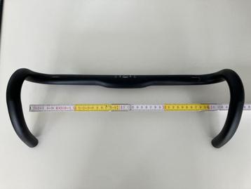 Aluminium racestuur 31,8mm 42cm breed beschikbaar voor biedingen