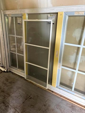 WINSOL Dubbel opendraaiend raam 2050 X 1395mm PVC wit beschikbaar voor biedingen