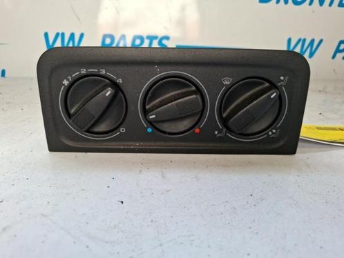 Kachel Bedieningspaneel van een Volkswagen Golf, Auto-onderdelen, Dashboard en Schakelaars, Volkswagen, Gebruikt, 3 maanden garantie