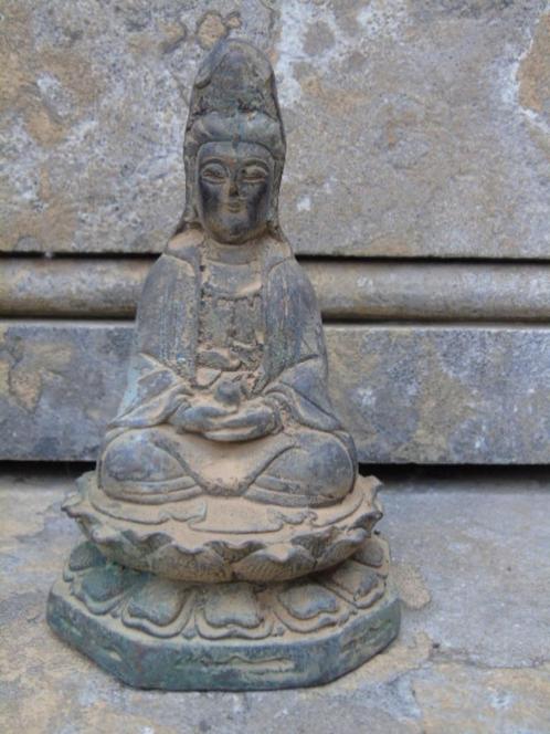 statue bouddha sur fleur de lotus en bronze pat antique, Huis en Inrichting, Woonaccessoires | Boeddhabeelden, Nieuw, Ophalen of Verzenden