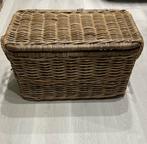 Rieten mand met deksel, Ophalen, Zo goed als nieuw
