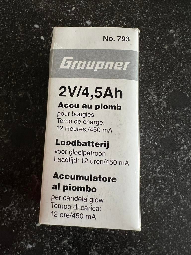Graupner lood accu met gloeistarter, Bijoux, Sacs & Beauté, Beauté | Soins du visage, Comme neuf, Enlèvement