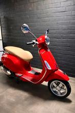 Vespa Primavera 125, Fietsen en Brommers, Ophalen, Zo goed als nieuw