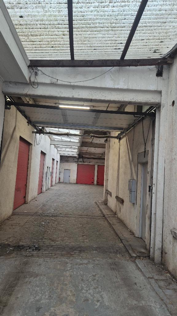 Magazijn 100m2 te huur, Immo, Huizen te huur, Antwerpen (stad), Overige soorten, Via bemiddelaar