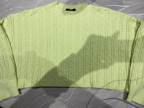 Pull noel bershka hotsell