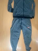 Grijze Nike trainingspak - Maat M - nieuw, Kleding | Heren, Sportkleding, Maat 48/50 (M), Nike, Nieuw, Ophalen of Verzenden