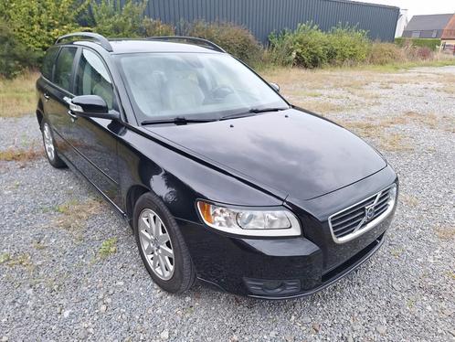 VOLVO V50 2L DIESEL 206000 KM EURO 5, Autos, Volvo, Particulier, V50, Phares directionnels, Airbags, Air conditionné, Alarme, Bluetooth