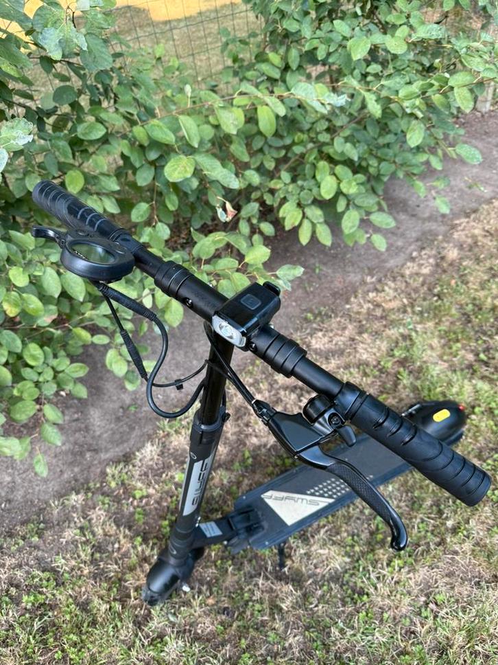 I-MAX x SWYFF Elektrische step, Fietsen en Brommers, Steps, Zo goed als nieuw, Ophalen
