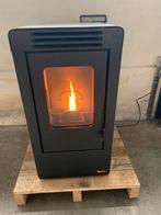 Goed werkende pelletkachel 7kw, Huis en Inrichting, Kachels, Ophalen, Gebruikt, Overige brandstoffen, Pelletkachel