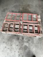 oude gietijzer koestal ramen 50 cm x 32 cm, Ophalen, Zo goed als nieuw