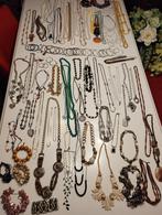 Lot de plus de 90 bijoux, offre, Enlèvement ou Envoi, Neuf