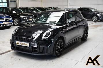 MINI Cooper S 2.0A DCT Automaat J.C.W Line -NAVI / PANO / CA beschikbaar voor biedingen