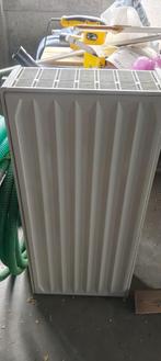 Verwarming, Doe-het-zelf en Bouw, Verwarming en Radiatoren, Ophalen, Gebruikt, Radiator, Minder dan 60 cm