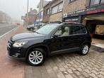VW Tiguan 150Pk Euro6 4x4 Automatique FULL FULL, Autos, Entreprise, Carnet d'entretien, 5 portes, Capteur de lumière