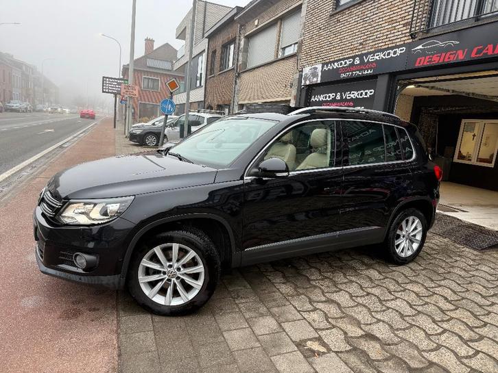 VW Tiguan 150Pk Euro6 4x4 Automatique FULL FULL, Autos, Volkswagen, Entreprise, Tiguan, 4x4, ABS, Airbags, Alarme, Bluetooth, Ordinateur de bord