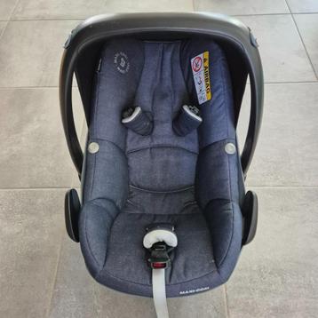 Maxi Cosi  beschikbaar voor biedingen